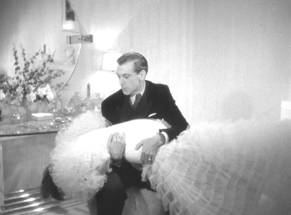Bluebeard's Eigth Wife (1938)-Thumbnail.jpg