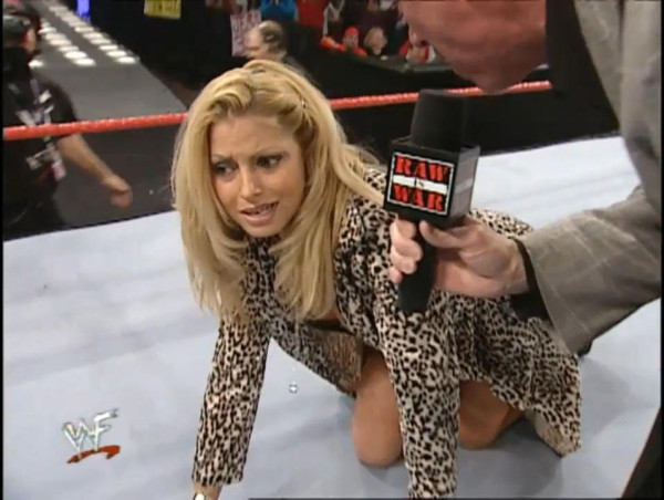 Trish Stratus 2-Thumbnail.jpg